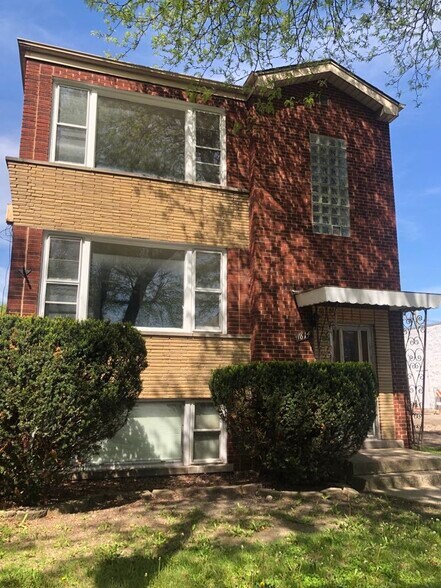 Front - 1614 Oak Park Ave