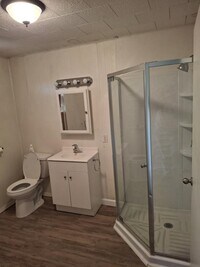 Building Photo - 210 Conger Ave