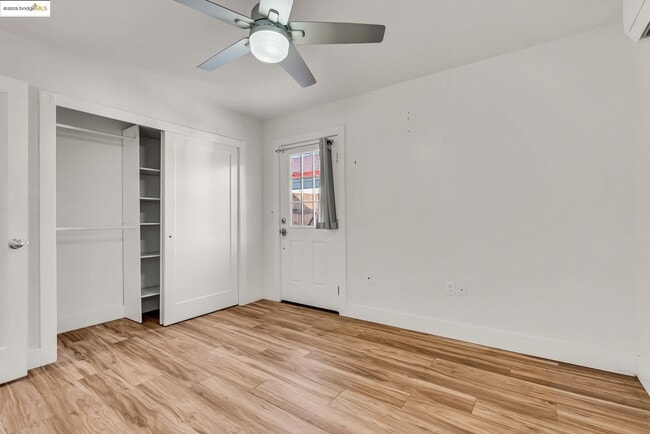 Building Photo - 507 Maple St