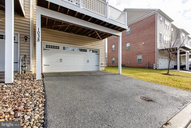 Building Photo - 1038 Ironwood Ln