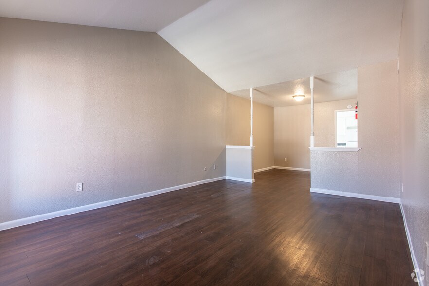 Ashford Buena Vista 6000 St Houston TX 77081 Apartment Finder