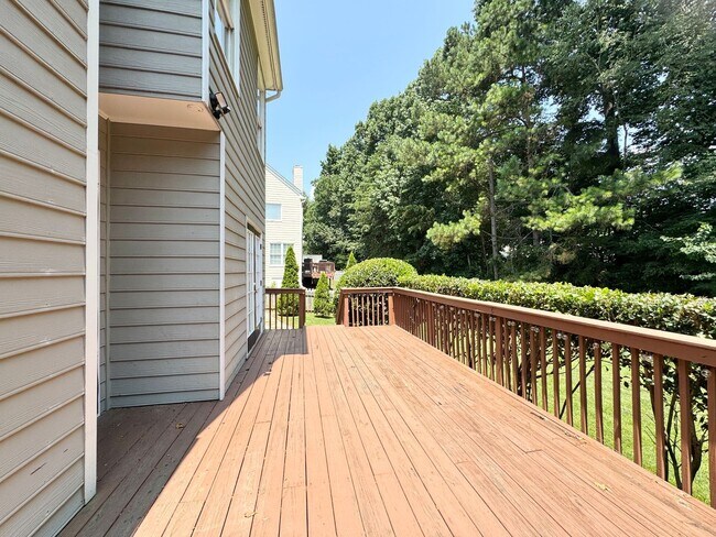 Building Photo - 5208 Autumn Woods Dr