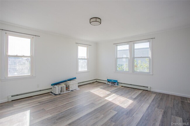 Building Photo - 59 Eldorado St