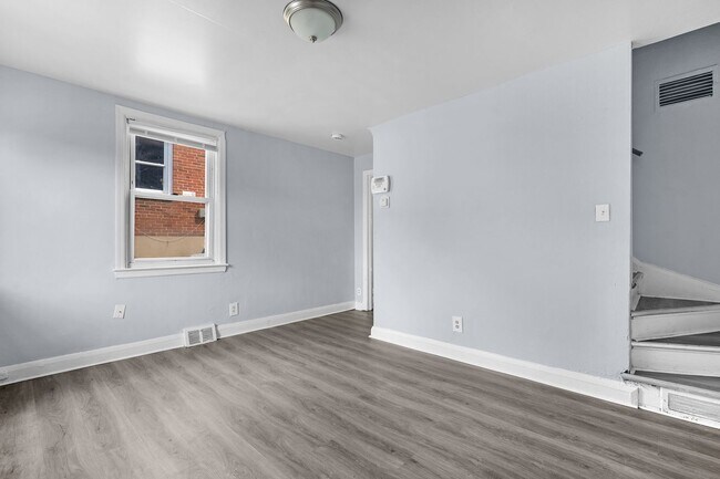 Building Photo - Newly Renovated 2 Bedroom In A Quiet Brooklyn Neighborhood