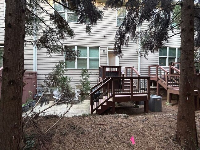 Building Photo - 951 Opelousas Way