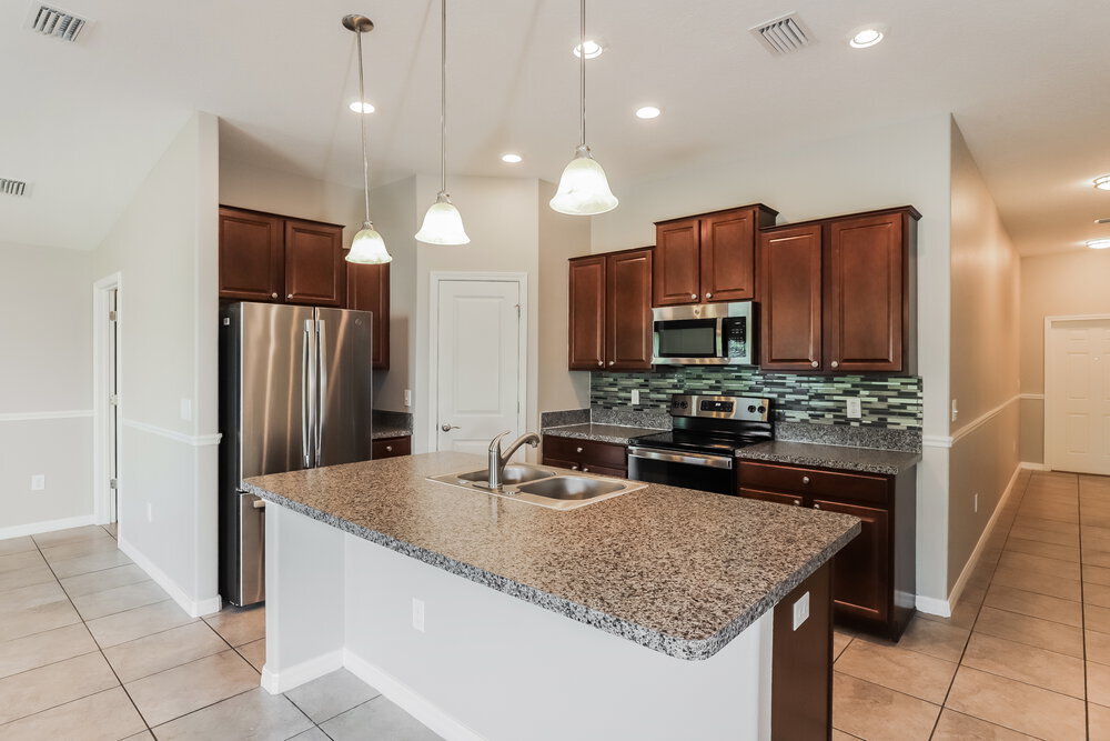 Building Photo - 1637 Climbing Dayflower Dr