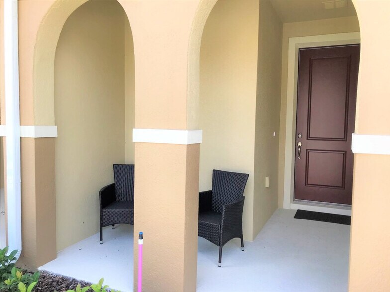 Building Photo - 5148 Crown Hvn Dr