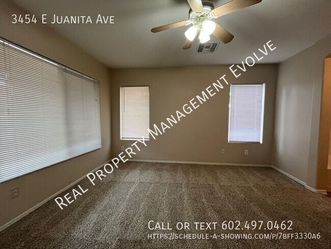 Building Photo - Lovely Gilbert Home!