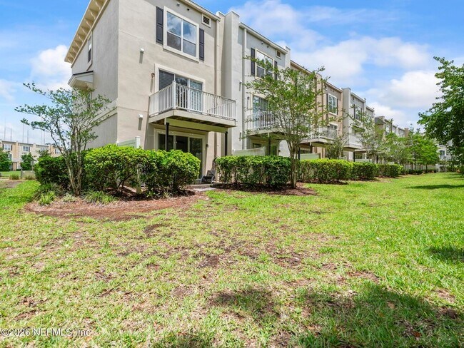 Building Photo - 4472 Congressional Dr