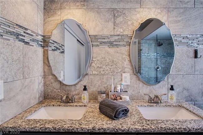 Building Photo - Summerlin Beauty! Unfurnished
