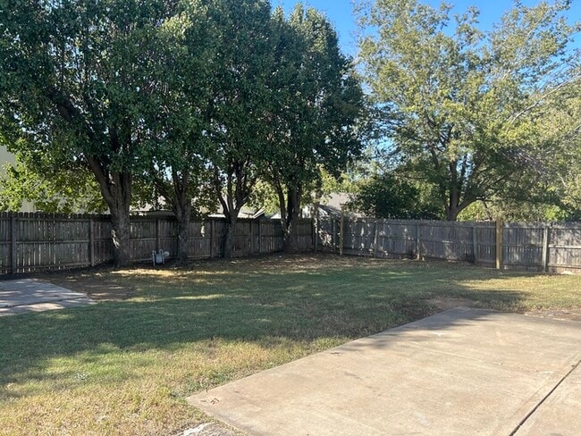 Building Photo - 3332 S 141st E Ave