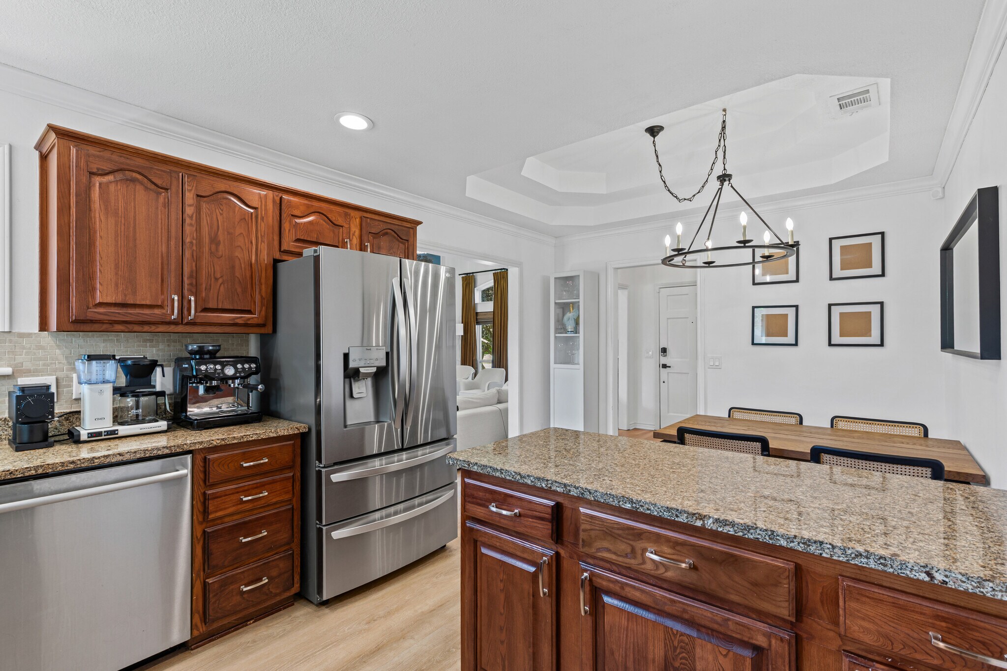 Building Photo - 1412 Seabrook Dr