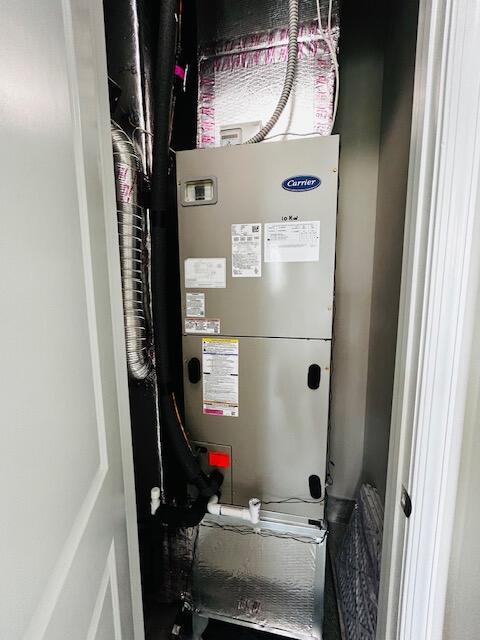 Building Photo - 5477 Liberty Ln