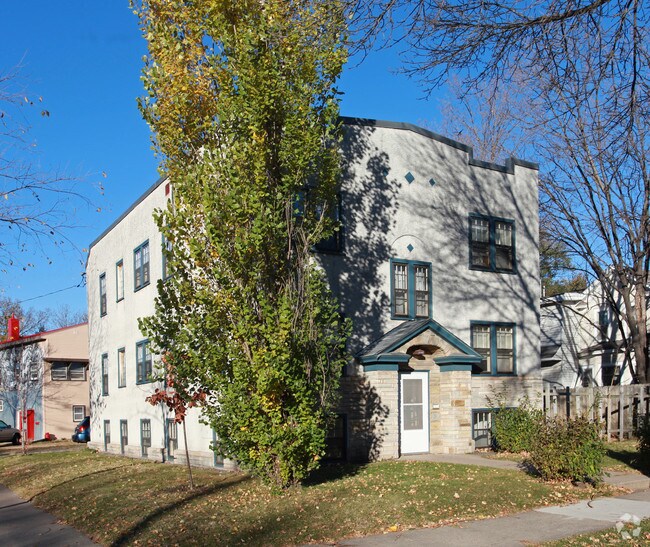 Primary Photo - 3948 36th Ave S