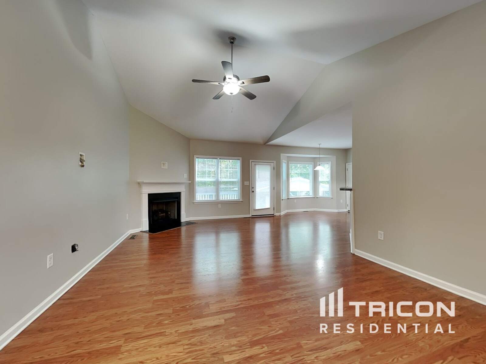 Building Photo - 163 Hay Field Dr