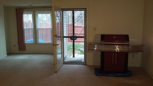 Building Photo - 13858 Wakley Ct