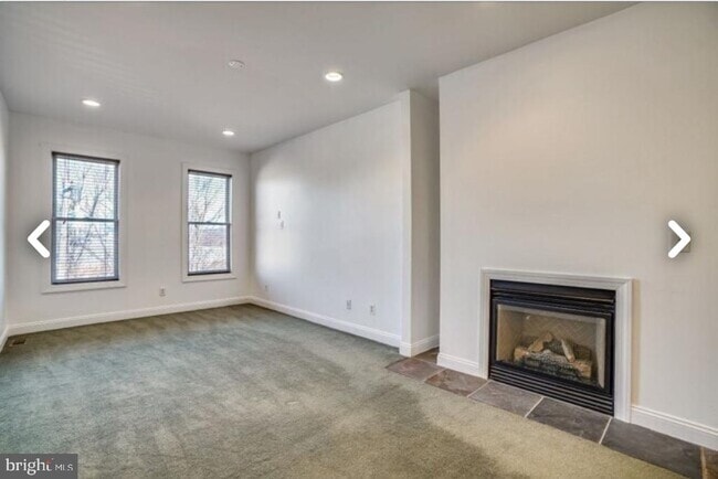 Building Photo - 111 E Cross St