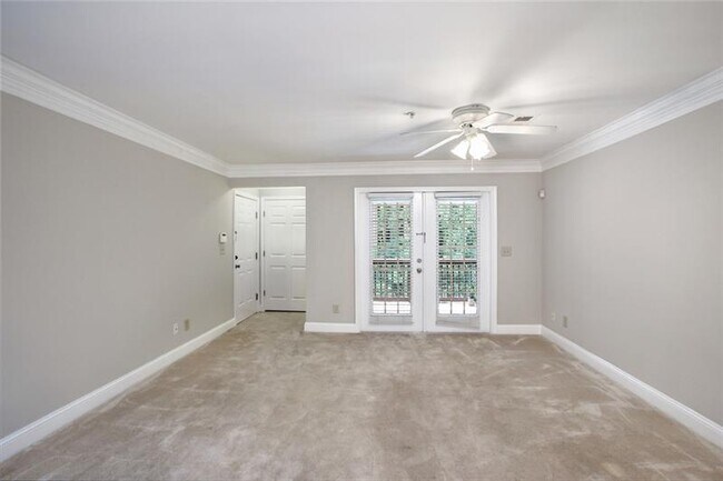 Building Photo - 308 Madison Ct