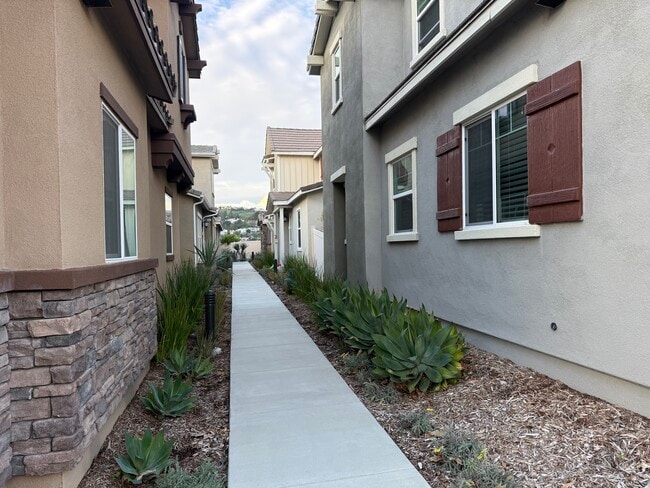 Building Photo - 17087 Zion Dr