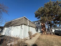 Building Photo - 140 Leslie Ln