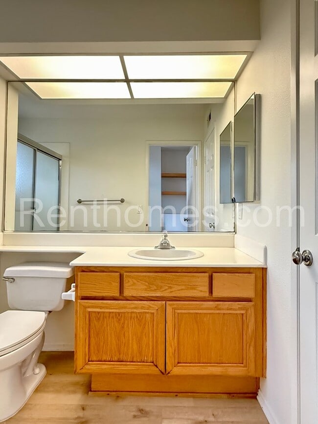 Building Photo - 12710 Via Nieve
