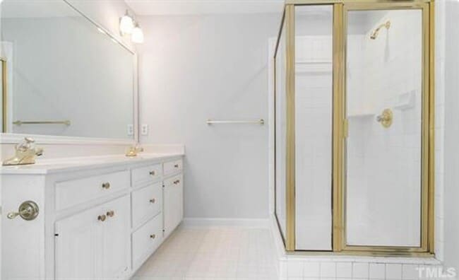 Building Photo - Fantastic Angier Home