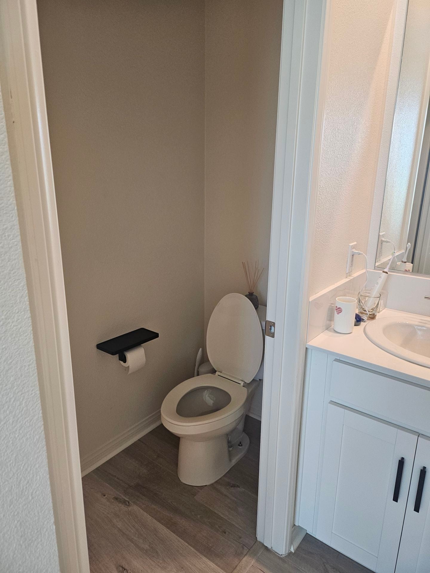 Master bath on 3rd Floor - 8405 N Fusion Way