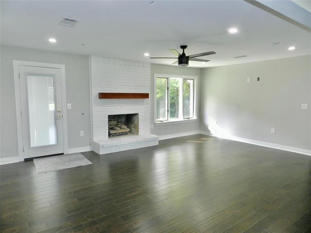 Building Photo - 12414 Veronica Cir