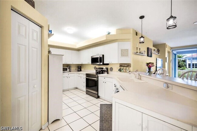 Building Photo - 23810 Marbella Bay Rd