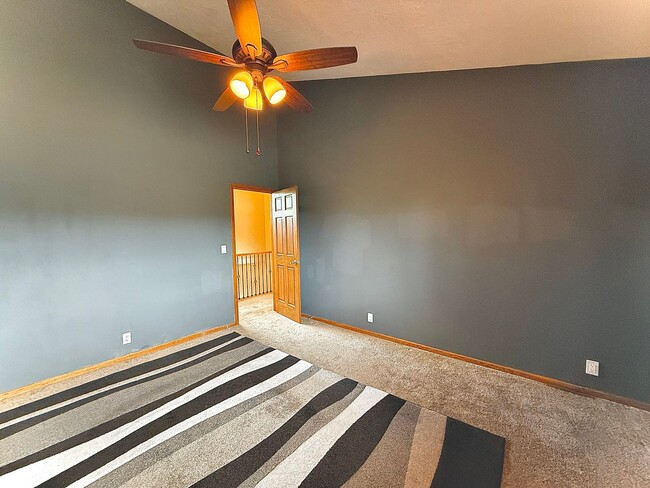 Building Photo - Jeremy Ranch Retreat – Available Now