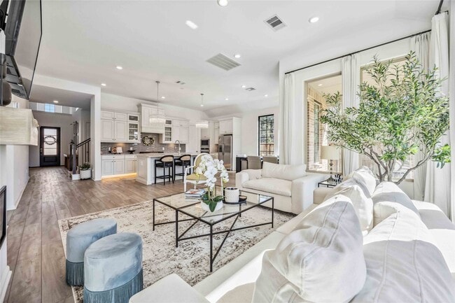 Building Photo - 1384 Knollbridge Pt Ln