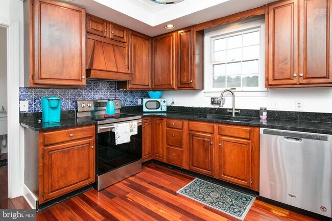 Building Photo - 5444 E Nithsdale Dr