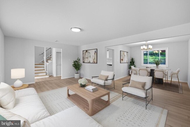 Building Photo - 210 Lastner Ln