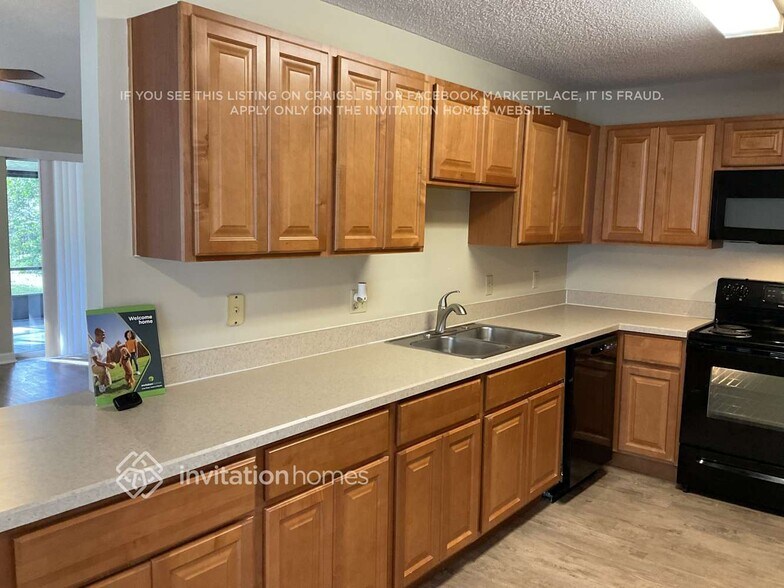 Building Photo - 340 Sawgrass Pl