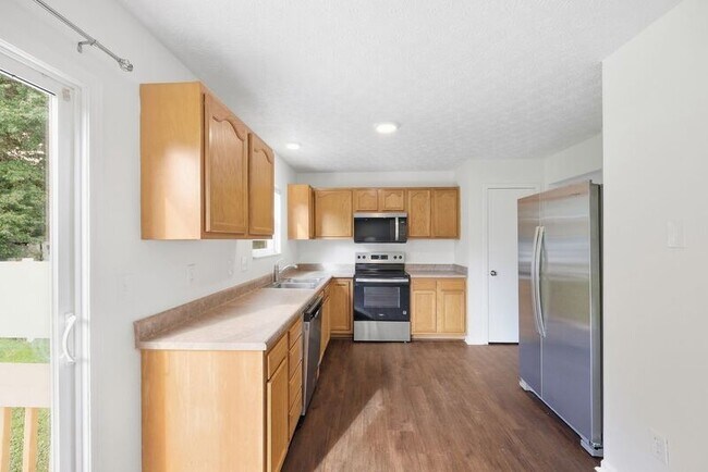 Building Photo - 8245 Crete Ln