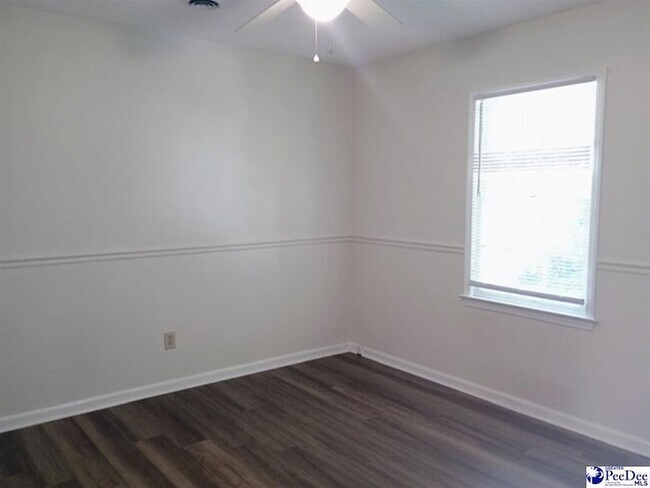 Building Photo - 602 Stoneybrook Terrace