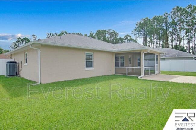 Building Photo - 92 Rickenbacker Dr