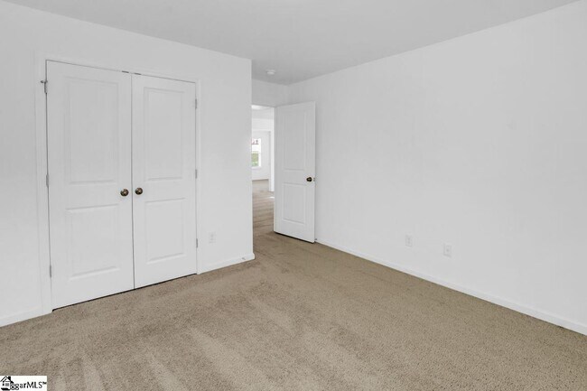 Building Photo - 244 Shale Dr