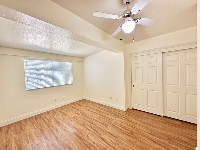 Building Photo - Beautiful Home, in Quiet Country Setting, Large, Private, Fenced Yard Space, with Landscaper Incl...