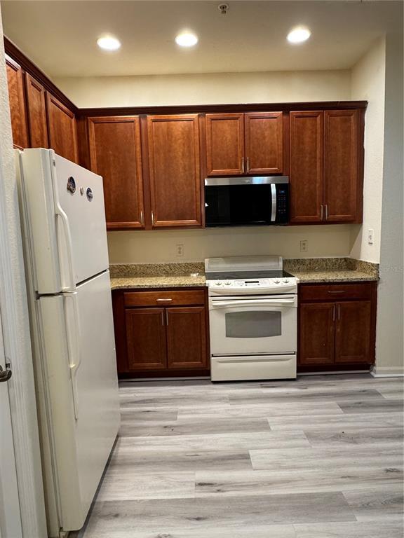 Building Photo - 3025 Greystone Loop