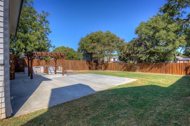 Building Photo - 3728 Blue Bonnet Ct
