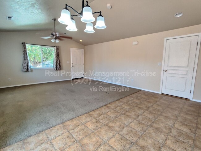 Building Photo - 502 S Florida Pl