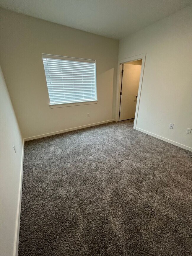 Building Photo - 4617 Lexington Sky Lane-304