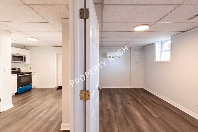 Building Photo - 2290 Malibu Dr SE