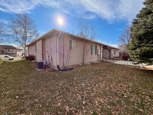 Building Photo - 3351 35th St