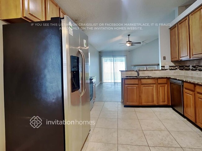 Building Photo - 1623 Canopy Oaks Dr