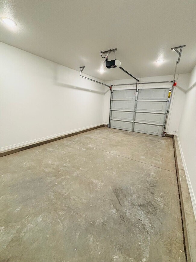 Building Photo - 2629 Aldrich Rd