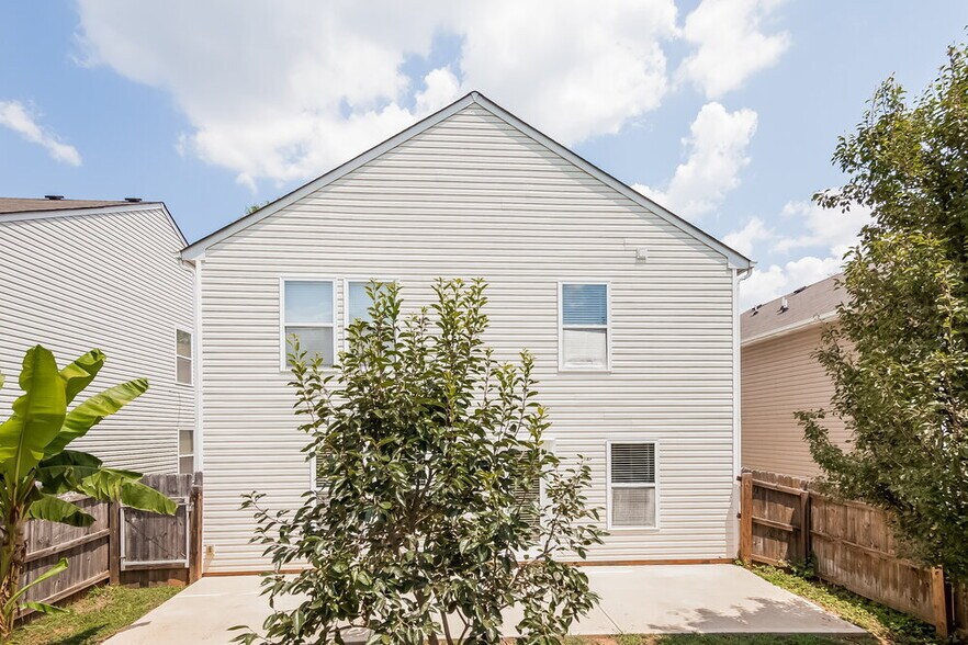 Building Photo - 4209 Quinn Drive
