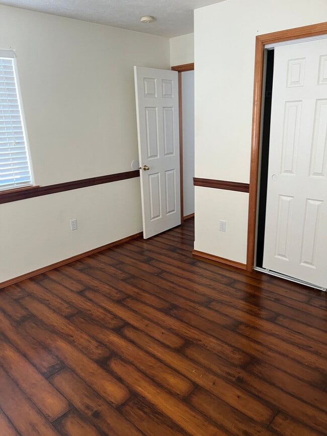 Building Photo - Beautiful 9 Mile Area Home