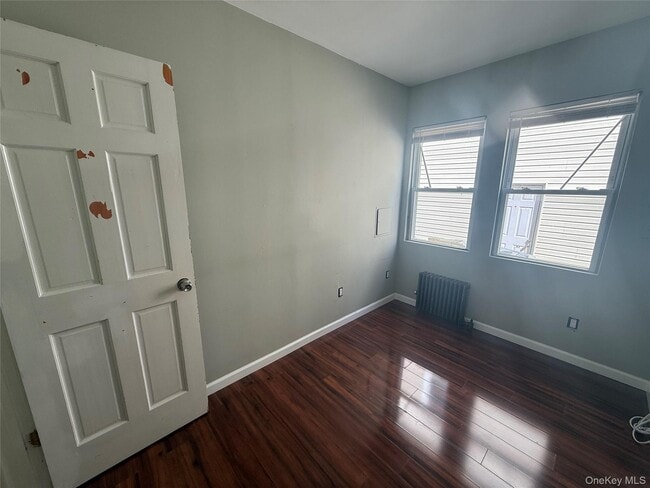 Building Photo - 105 Pilgrim Pl
